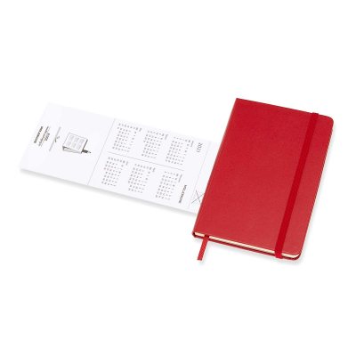 Red Pocket Weekly Hard Diary 2021: Moleskine (Diary)