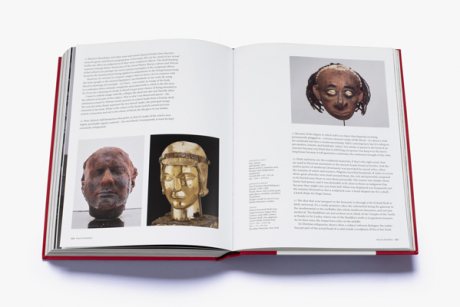 Shaping the World: Sculpture from Prehistory to Now (Hardback)