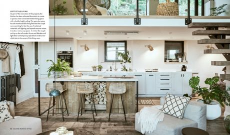 Scandi Rustic: Creating a Cozy & Happy Home (Hardback)