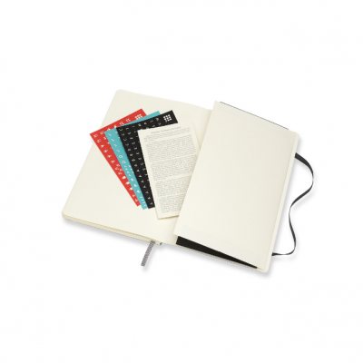 Black Large Weekly Softcover 18 Month Diary 2021-2022 (Diary)