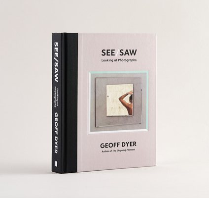 See/Saw: Looking at Photographs (Hardback)