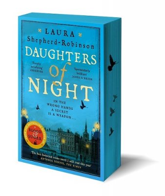 Daughters of Night: Exclusive Edition (Paperback)
