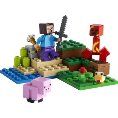 Minecraft Farm Life Adventure Pack Figures, Accessories And Papercraft  Blocks 
