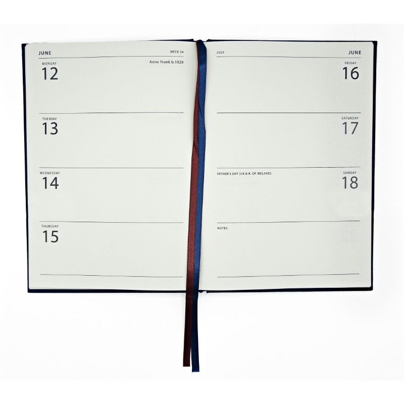 Waterstones Signature Navy Desk Diary 2023 Waterstones