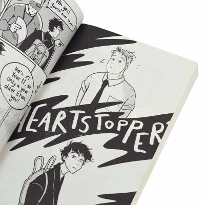 Heartstopper #1: A Graphic Novel (1)