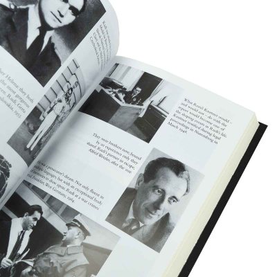 The Escape Artist: The Man Who Broke Out of Auschwitz to Warn the World (Hardback)
