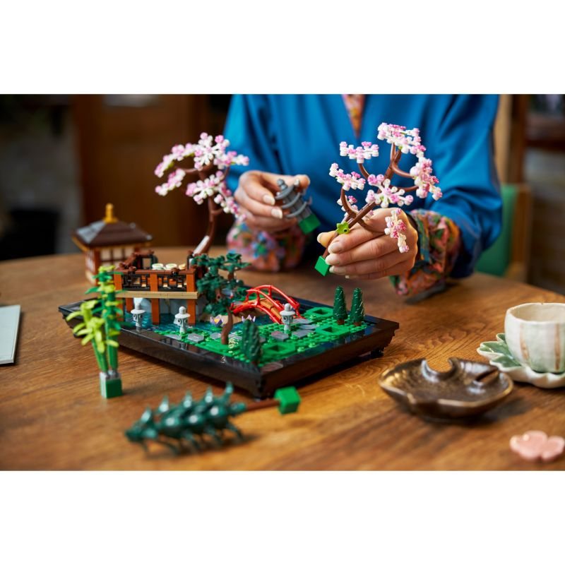 LEGO® Icons Tranquil Garden: 10315 | Waterstones