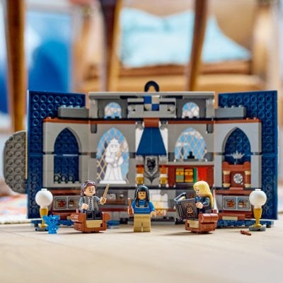 LEGO® Harry Potter Ravenclaw House Banner: 76411 | Waterstones