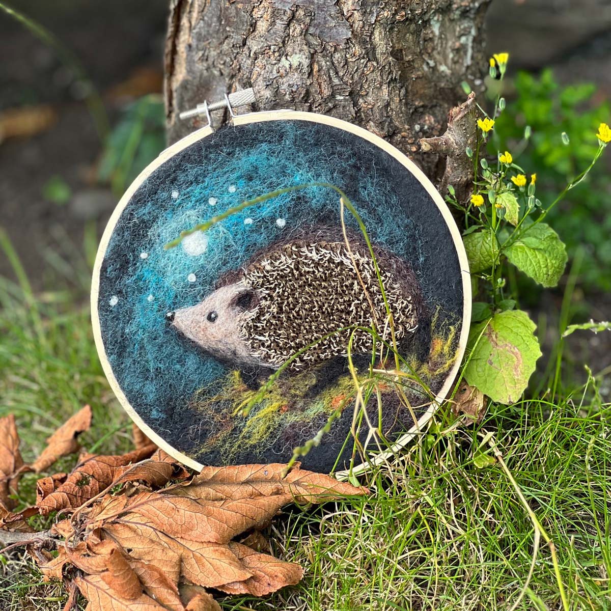 Hedgehog In A Hoop Needle Felting Kit | Waterstones