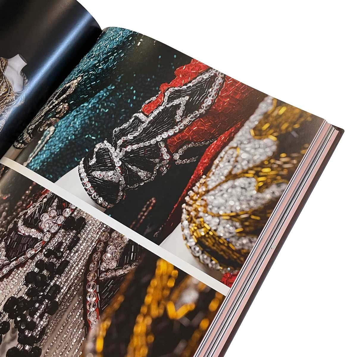 Behind the Seams by Dolly Parton Waterstones