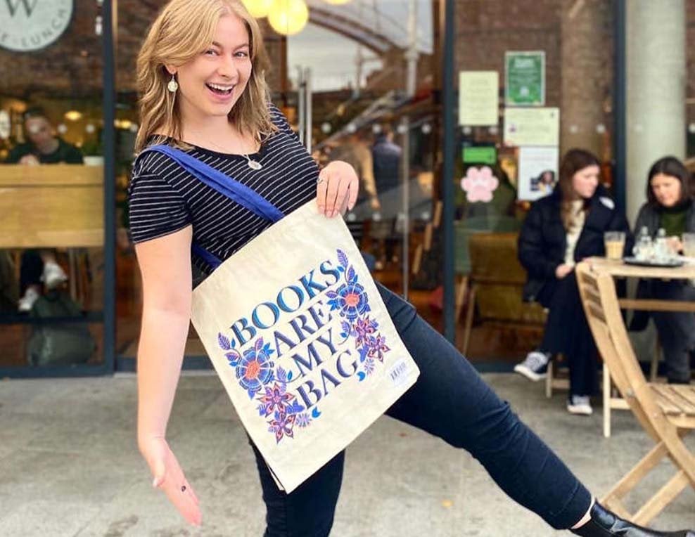 Retail Vacancies Working in Our and Cafes Waterstones