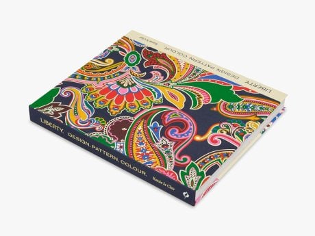 LIBERTY アートブック LIBERTY アートブック zz-ARCHIVIST-ENG-ZCB_ENG-1.jpg