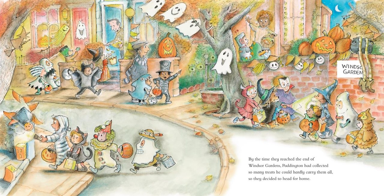 Paddington’s Trick or Treat by Michael Bond, R. W. Alley | Waterstones
