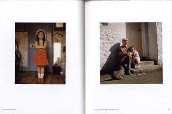 Family: Photographers photograph their families (Hardback)