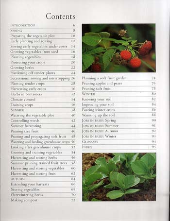 Growing Vegetables and Fruit Around the Year (Paperback)