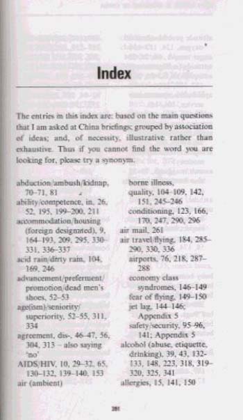 Living and Working in China: The Complete, Practical Guide to Living As An Expatriate in the People's Republic (Paperback)
