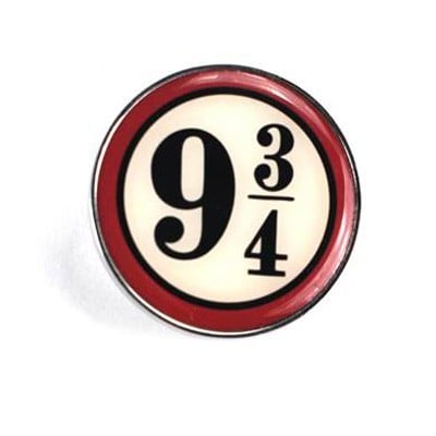 Harry Potter Enamel Badge: Platform 9 3/4