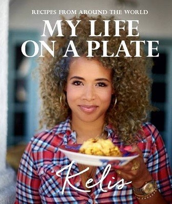 My Life on a Plate: My Life on a Plate: Favourite recipes from around the world (Hardback)