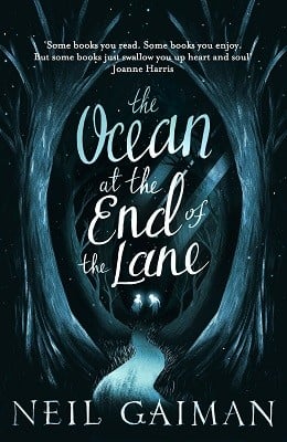 The Ocean at the End of the Lane (Paperback)